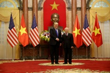Tổng thống Donald Trump chúc mừng 25 năm quan hệ Việt - Mỹ