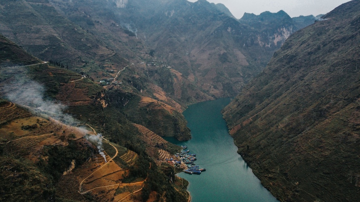 Ngôi làng du lịch thiết kế hình đôi mắt, đẹp ấn tượng tại Hà Giang - 6 Ngôi làng du lịch thiết kế hình đôi mắt, đẹp ấn tượng tại Hà Giang - 6