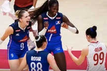 Bóng chuyền nữ Trung Quốc thua đội tuyển Pháp ở giải vô địch thế giới