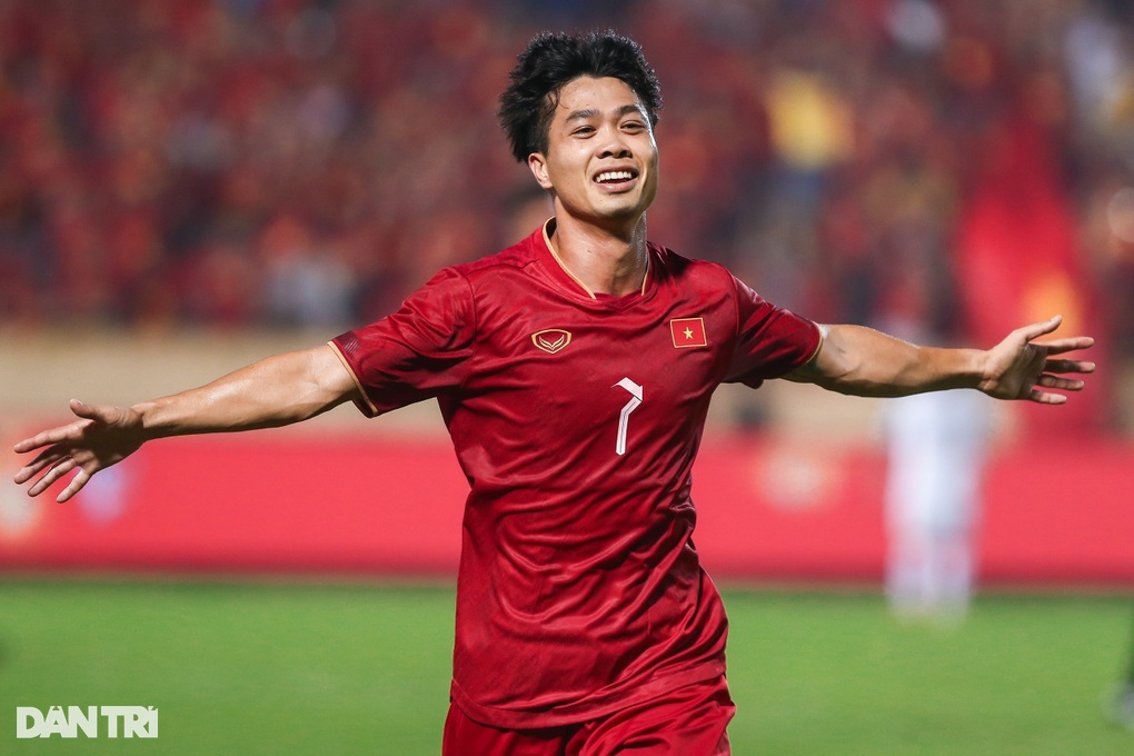 Southeast Asian newspaper comments on Vietnam team list to compete with Malaysia - 1 Báo Đông Nam Á bình luận về danh sách tuyển Việt Nam quyết đấu Malaysia - 1