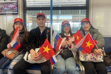 Không được vào Quảng trường Đỏ, người Việt vẫn đi 40km xem duyệt binh