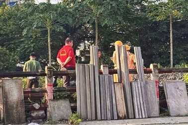 Người đàn ông tử vong sau va chạm với tàu hỏa ở TPHCM