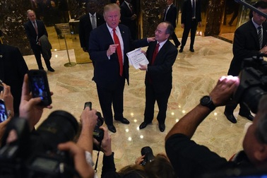 Tỷ phú Nhật kiếm 2 tỷ USD sau cuộc gặp Tổng thống đắc cử Mỹ Donal Trump