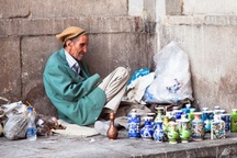 Người Iran “oằn mình” chống đỡ đòn giáng trừng phạt của Mỹ