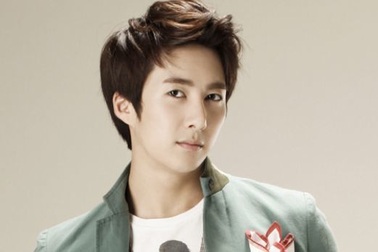 Kim Hyung Jun của SS501 đệ đơn kiện người tố anh cưỡng bức