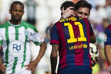 Messi từng nhiều lần nhường đá phạt đền cho Neymar