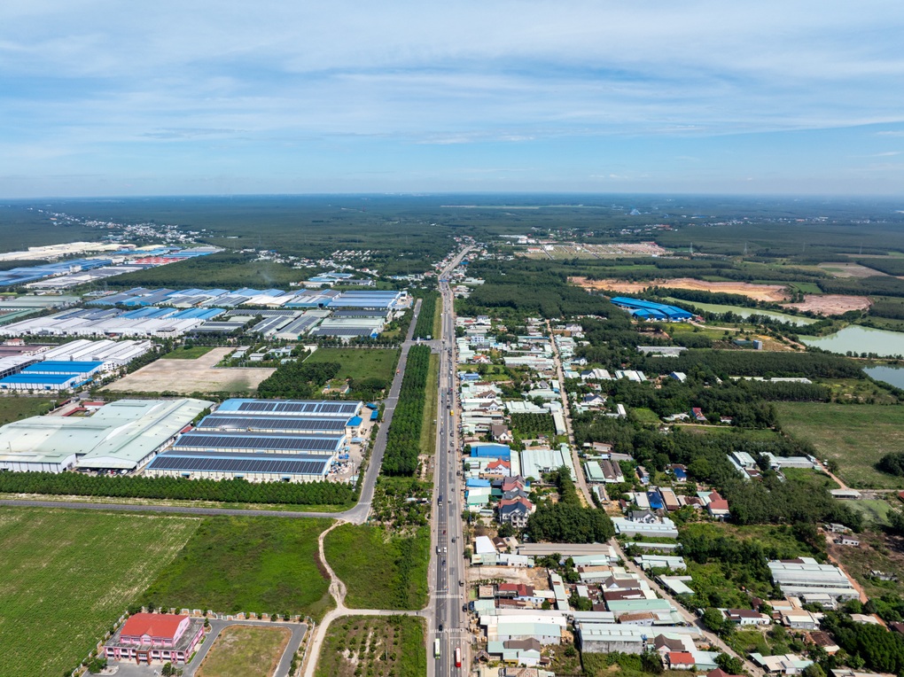 Dòng tiền đầu tư chảy vào bất động sản phía Nam - 2 Dòng tiền đầu tư chảy vào bất động sản phía Nam - 2