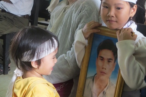 5 công an dùng nhục hình: "Bức xúc vì nghi can không khai"