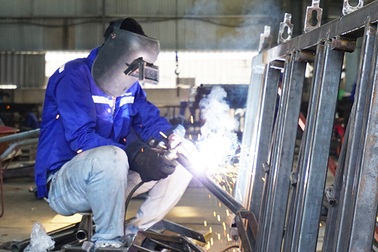 Lao động ngừng việc do Covid-19 được nhận tối thiểu 3 triệu đồng/tháng