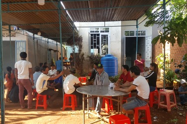 Đi chơi thác, hai cô gái bị đuối nước thương tâm