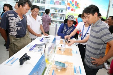 Sau WonderBuy, đến lượt HomeOne "bật bãi"