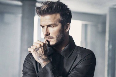 Di chuyển liên tục vì công việc, tại sao David Beckham bị chỉ trích?