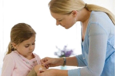 Cách sơ cứu khi trẻ bị thương