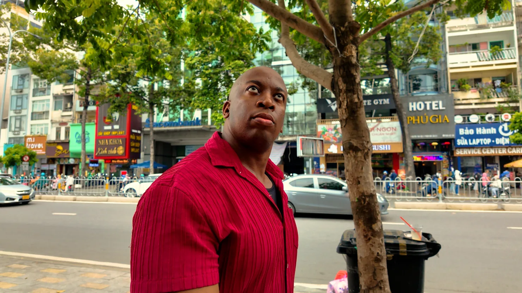 Du khách Mỹ thu nhập hơn 100 triệu đồng/tháng sống thoải mái ở Việt Nam - 1 Du khách Mỹ thu nhập hơn 100 triệu đồng/tháng sống thoải mái ở Việt Nam - 1