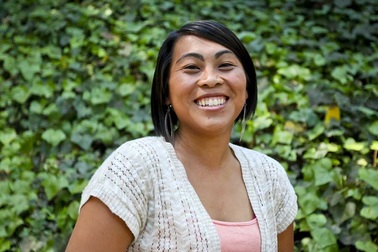 Cô gái gốc Việt bị cha đẻ cưỡng bức, ép làm 'kỹ nữ' từ 11 tuổi