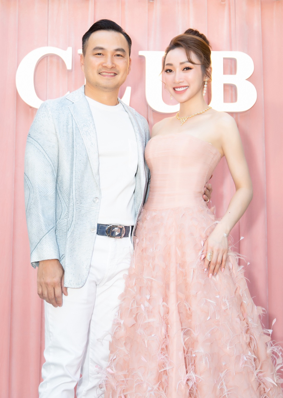 Hoa hậu U50 Giáng My khoe vẻ đẹp thách thức thời gian - 7 Hoa hậu U50 Giáng My khoe vẻ đẹp thách thức thời gian - 7