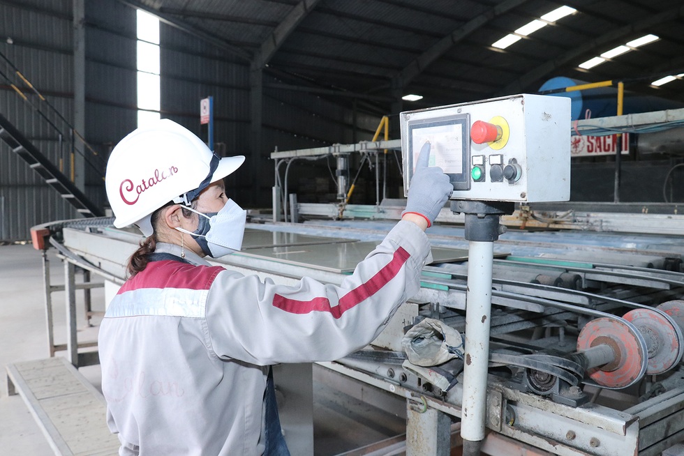 Tăng giờ làm thêm, chưa bao giờ dễ tìm đồng thuận! - 6 Tăng giờ làm thêm, chưa bao giờ dễ tìm đồng thuận! - 6