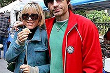 David Duchovny lần đầu “lộ diện” sau khi cai “sex”