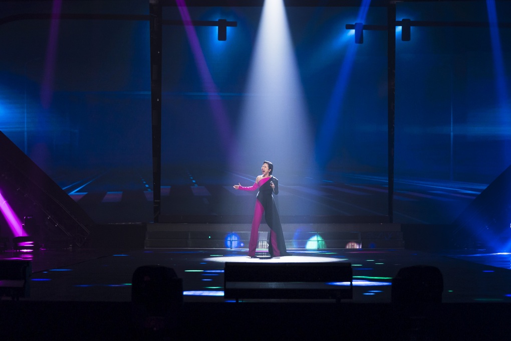 Đạp gió tập 3: Lưu Hương Giang bắn rap, Mỹ Linh dẫn đầu nhờ vũ đạo - 1 Đạp gió tập 3: Lưu Hương Giang bắn rap, Mỹ Linh dẫn đầu nhờ vũ đạo - 1