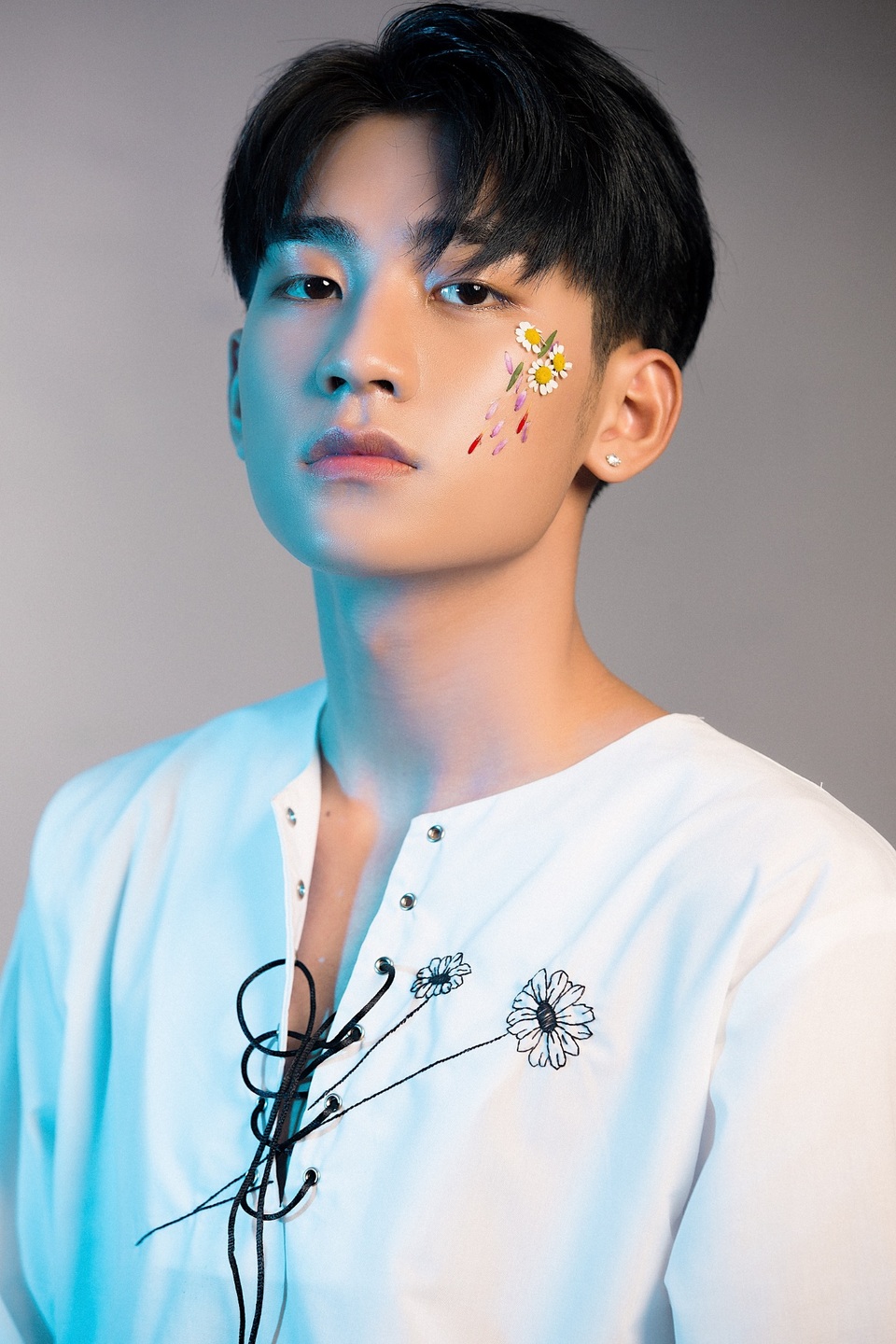 Hot boy từng nổi như cồn vì góc nghiêng giống Sơn Tùng M-TP giờ ra sao? - 6 Hot boy từng nổi như cồn vì góc nghiêng giống Sơn Tùng M-TP giờ ra sao? - 6