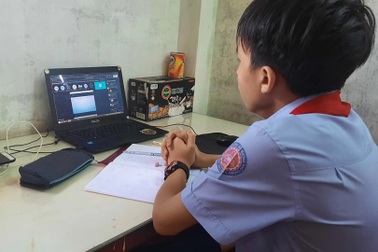 Đặt mua máy tính trên mạng, một thầy giáo bị lừa hơn 80 triệu đồng