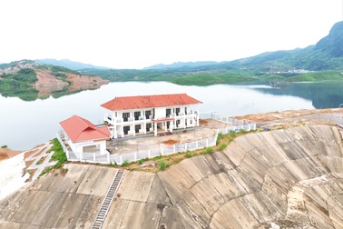 Cận cảnh hồ Cánh Tạng - Đại thủy nông lớn nhất miền Bắc sắp hoạt động