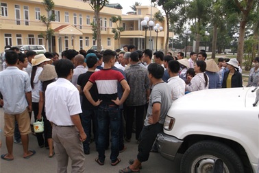 Vụ bé gái 11 tuổi tử vong: Đình chỉ công tác thêm 2 cán bộ y tế