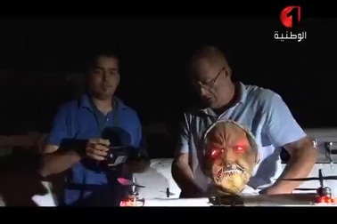 Sử dụng máy bay không người lái để thực hiện trò đùa dọa ma