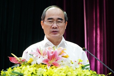 Thời đại người máy càng phải gìn giữ truyền thống dân tộc, bản sắc Việt Nam