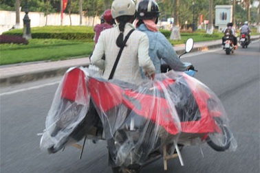 “Trái chiều” thị trường vàng mã lễ Vu Lan