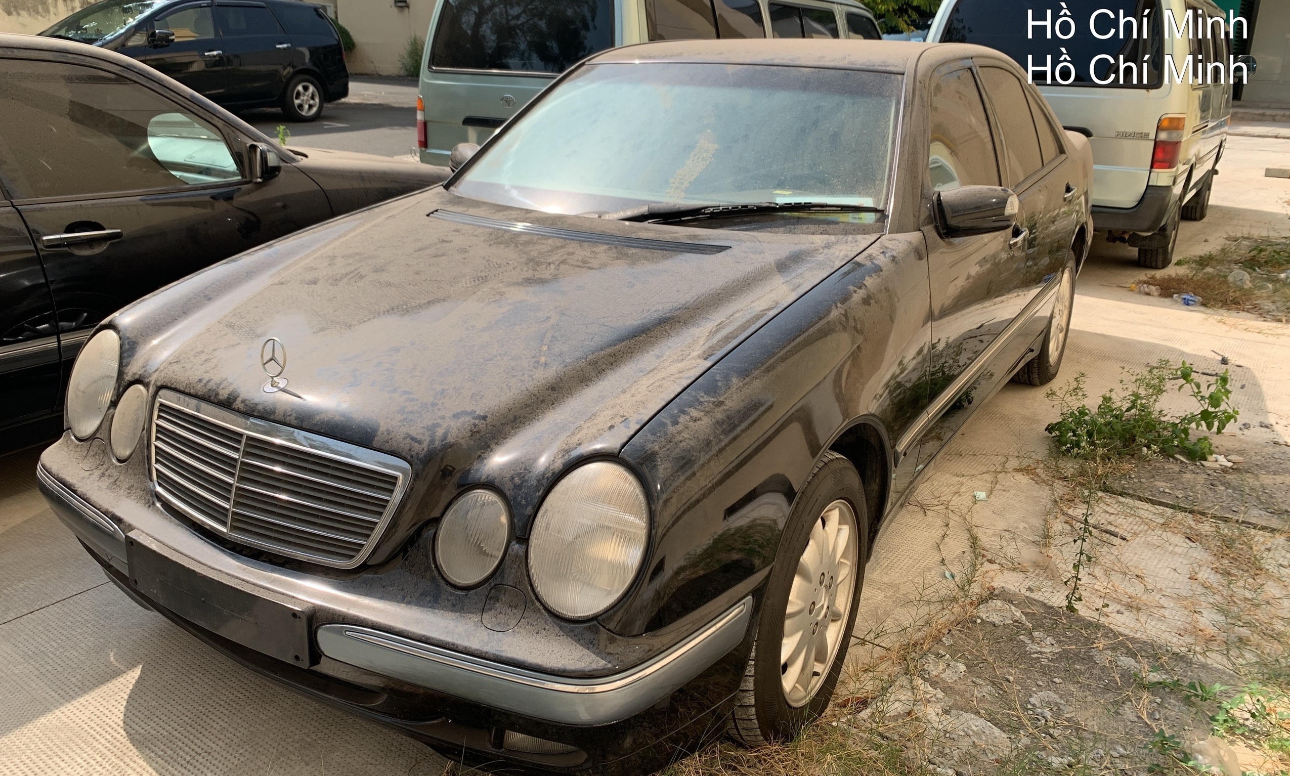 Sắp đấu giá nhiều xe Mercedes Benz biển 80B giá khởi điểm 23-41 triệu đồng - 2