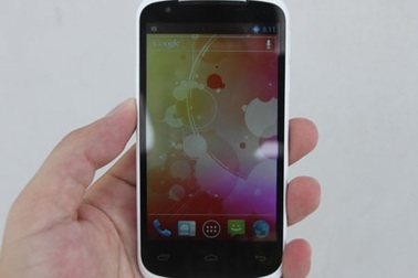 Mobiistar Touch Kem 432 - “dế” dual-core giá tốt