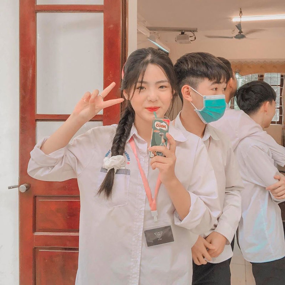 Nữ sinh Bắc Ninh bỗng nổi tiếng do xuất hiện tại chương trình Olympia - 3 Nữ sinh Bắc Ninh bỗng nổi tiếng do xuất hiện tại chương trình Olympia - 3