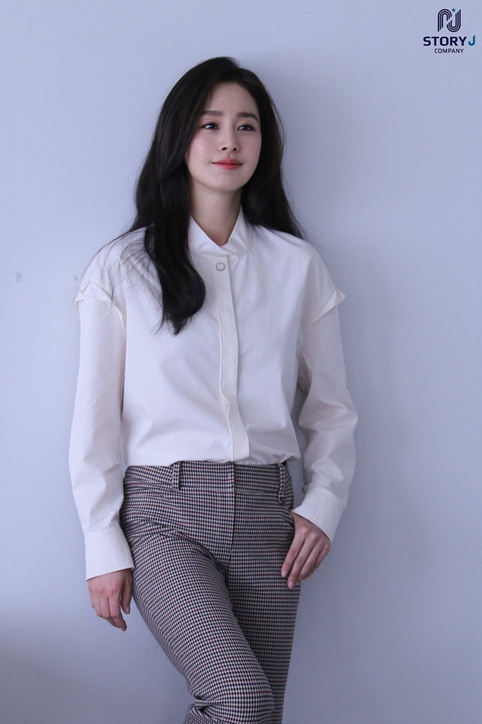 Dân mạng phát sốt vì ảnh tuổi 20 của Kim Tae Hee - 8 Dân mạng phát sốt vì ảnh tuổi 20 của Kim Tae Hee - 8