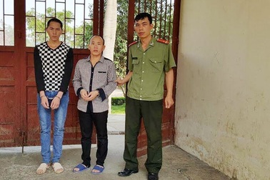 Giải cứu 2 cô gái giữa rừng sâu