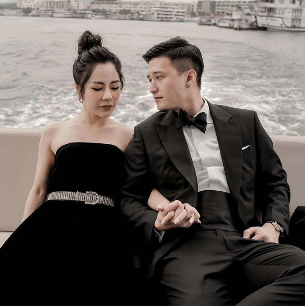 Huỳnh Anh nói về bạn gái hơn 6 tuổi: Không biết nấu ăn, để mặt mộc vẫn xinh - 4 Huỳnh Anh nói về bạn gái hơn 6 tuổi: Không biết nấu ăn, để mặt mộc vẫn xinh - 4