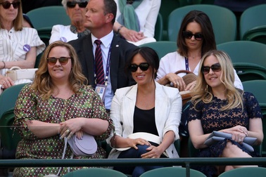 Công nương Kate Middleton diện váy gần 4000 USD đi xem tennis