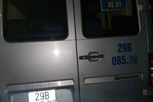 Hà Nội: Tài xế gục chết trong xe đưa đón học sinh, nghi do sốc ma túy