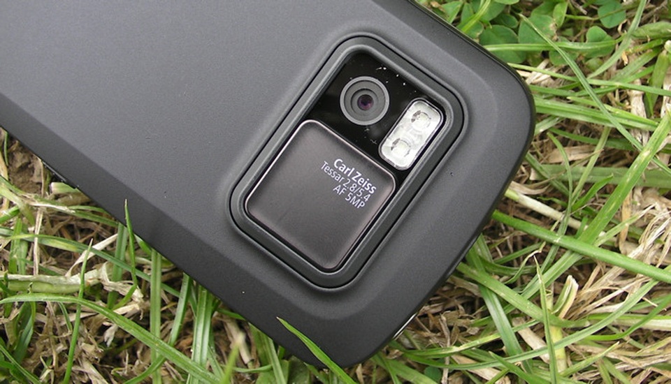 Cay đắng cho số phận chiếc điện thoại Nokia mệnh danh kẻ soán ngôi iPhone - 5 Cay đắng cho số phận chiếc điện thoại Nokia mệnh danh kẻ soán ngôi iPhone - 5