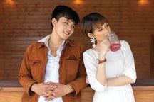 Bạn trai 4 năm mãi chưa cầu hôn, tôi đang buồn bỗng gặp được một người