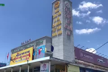 Rạp hát Hoà Bình trước ngày bị "xoá sổ"