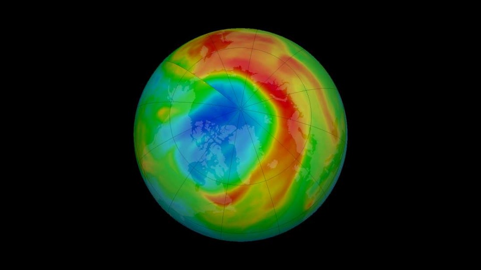 Phát hiện một lỗ thủng tầng ozone mới ở Bắc Cực - 1 Phát hiện một lỗ thủng tầng ozone mới ở Bắc Cực - 1