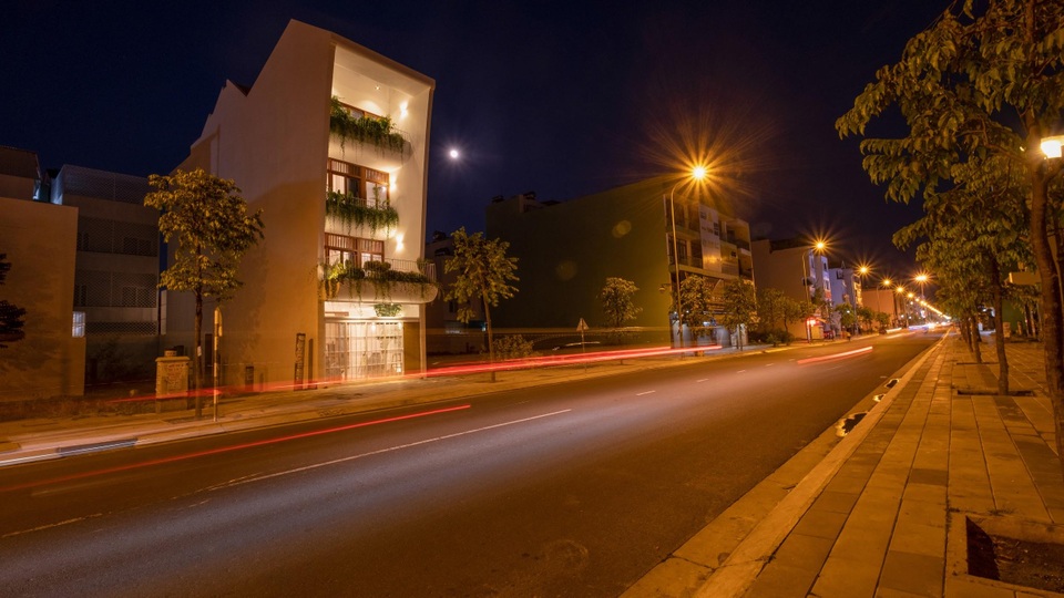 Tám khu vườn bậc thang ẩn trong ngôi nhà phố của gia đình ở Nha Trang - 11