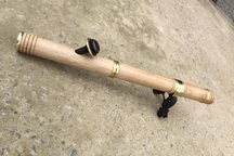 Nhóm nhậu dùng điếu cày tấn công cảnh sát khu vực, nhốt dân phòng