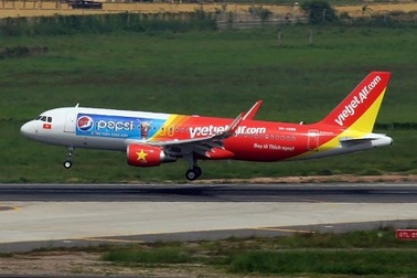 Niềm vui bất ngờ đến từ chiếc vé “Tết trọn từng giây” 