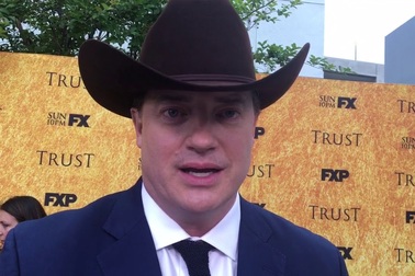 Brendan Fraser năng động dự sự kiện