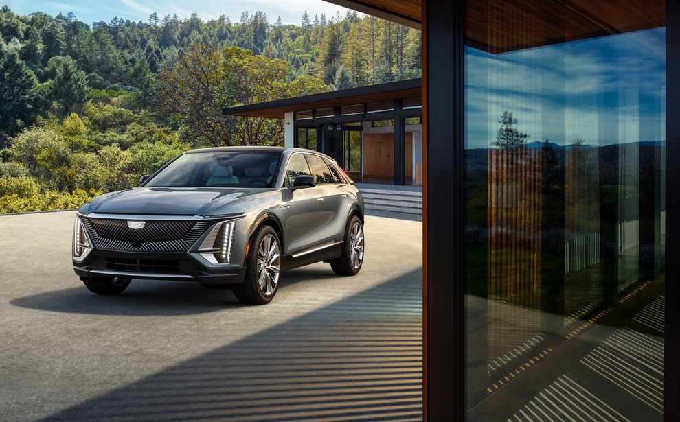 Cadillac khoe xe điện Lyriq Debut Edition cháy hàng: Chỉ là đơn ảo? - 2 Cadillac khoe xe điện Lyriq Debut Edition cháy hàng: Chỉ là đơn ảo? - 2