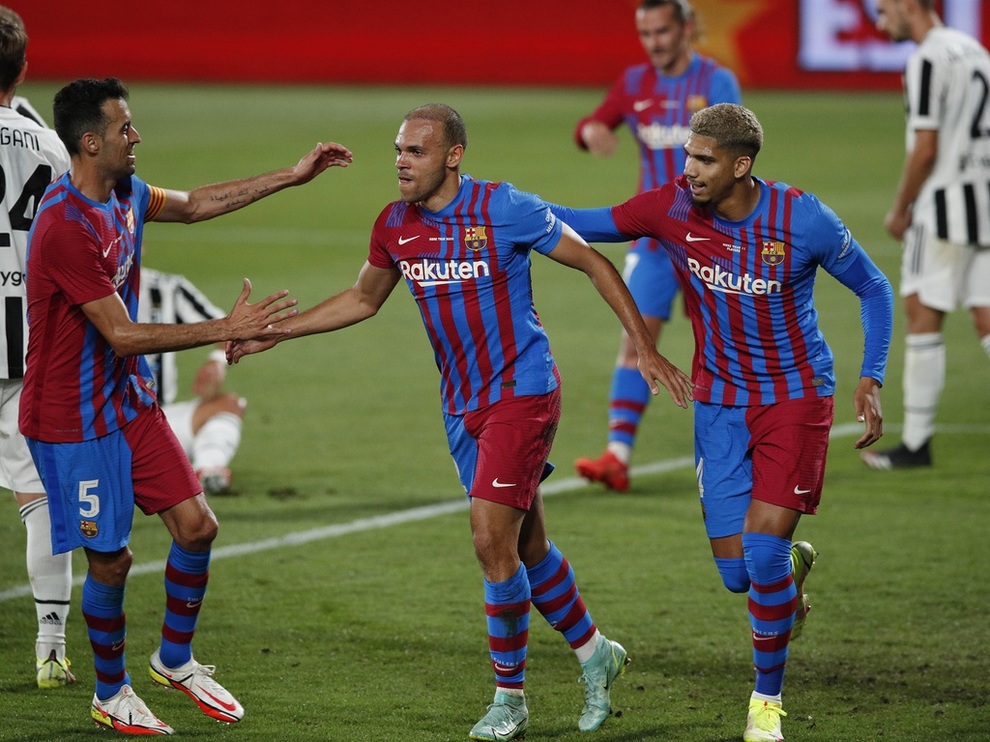PSG lập kỷ lục chưa từng có sau khi chiêu mộ Messi - 4 PSG lập kỷ lục chưa từng có sau khi chiêu mộ Messi - 4