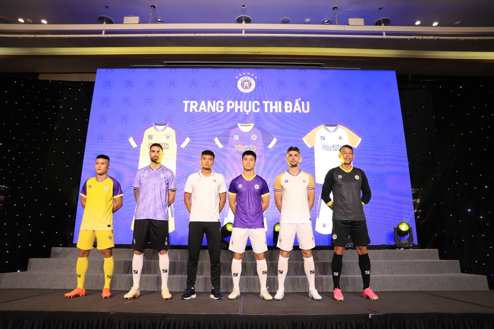 Hà Nội FC đặt mục tiêu giành cú đúp vô địch mùa giải năm nay - 3 Hà Nội FC đặt mục tiêu giành cú đúp vô địch mùa giải năm nay - 3