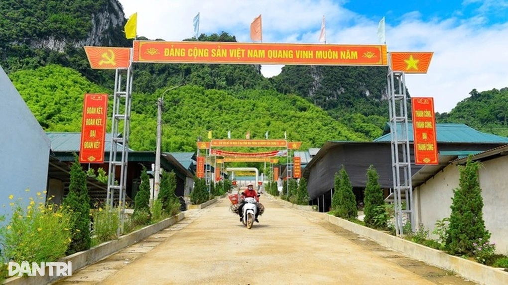 Thanh Hóa công bố tình huống khẩn cấp sạt lở tại xã Na Mèo - 1 Thanh Hóa công bố tình huống khẩn cấp sạt lở tại xã Na Mèo - 1